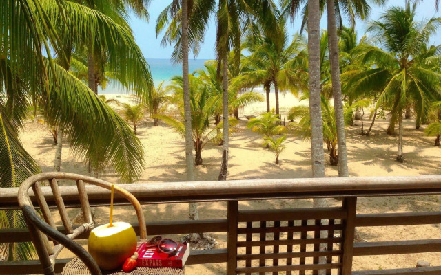 Villa Verde Safari and Pagi Dive Center