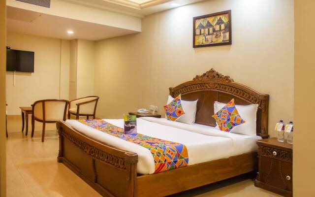 FabHotel Prazeres Boutique PanajI