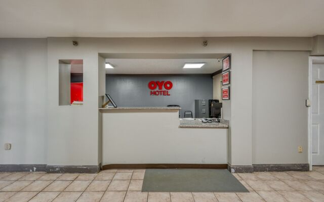 OYO Hotel Jackson Fairgrounds I-55