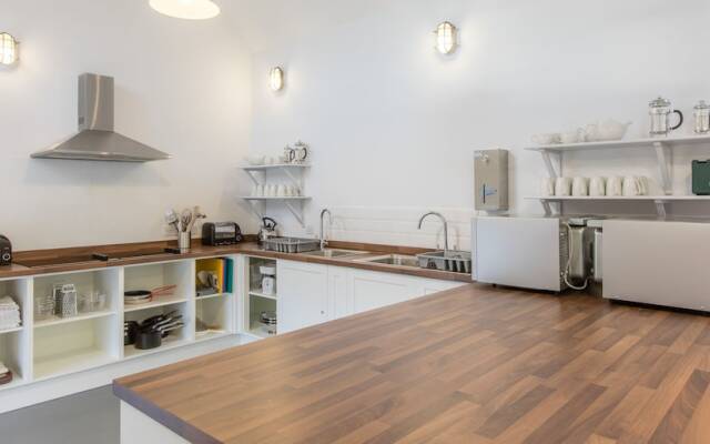 The Sail Loft - Hostel