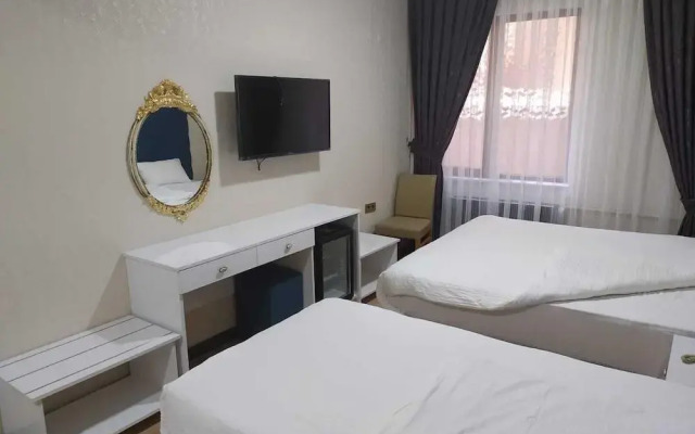 Athena Life Otel