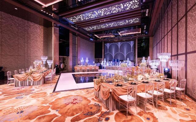 JPark Island Resort & Waterpark