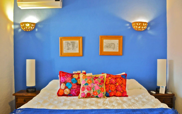 Villa Mercedes Petit Hotel