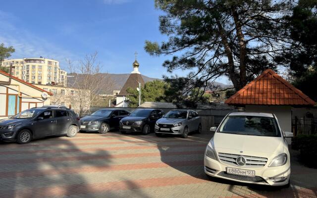 Апартаменты на улице Грибоедова 9