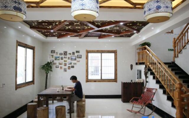 Xiangjian Xiaoqi Hostel