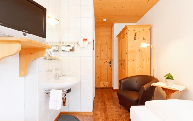 Schweizerhaus Swiss Quality Hotel