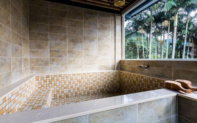 Slow Soup Hot Springs Hotel