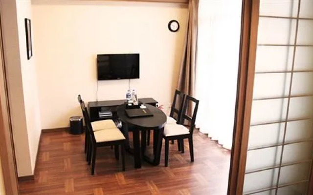Dalian Sweetome Vacation Rental (Baiyue International)