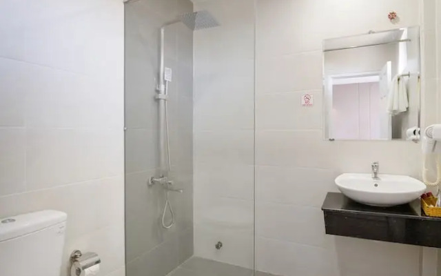 London Hotel and Apartments Da Nang