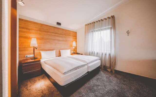 Kloster Marienhoh - Mountains I Lifestyle I Family