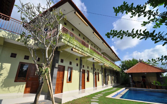 Cempaka Mas Guesthouse