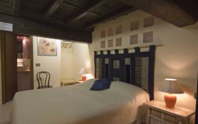 Navona First Rooms