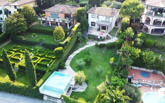 Villa Lydia in Padenghe sul Garda