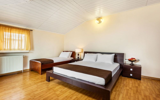 Amfion Hotel