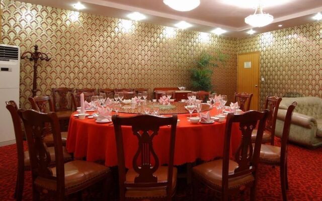 Emeishan Hotel