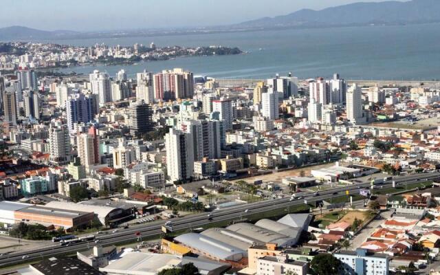 Praia Comprida Hotel
