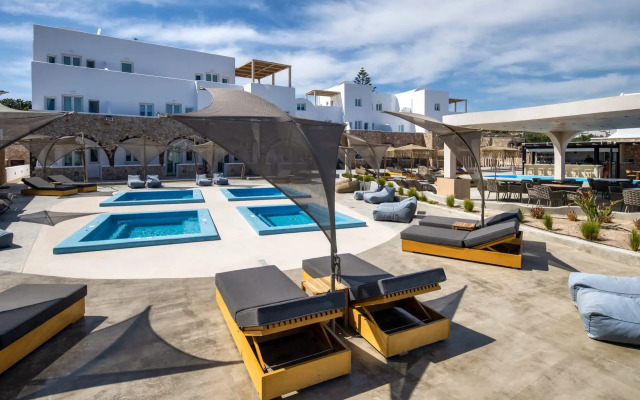 Aelia Luxury Suites