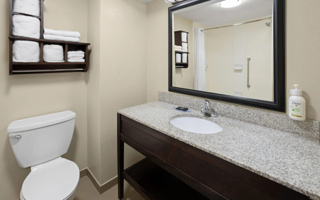 Wingate by Wyndham Buckhannon