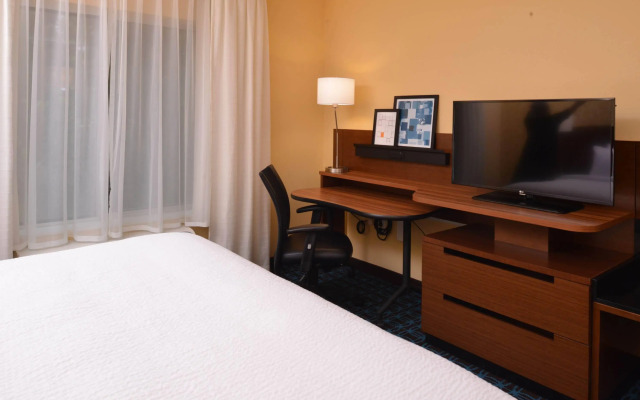 Fairfield Inn & Suites Fremont
