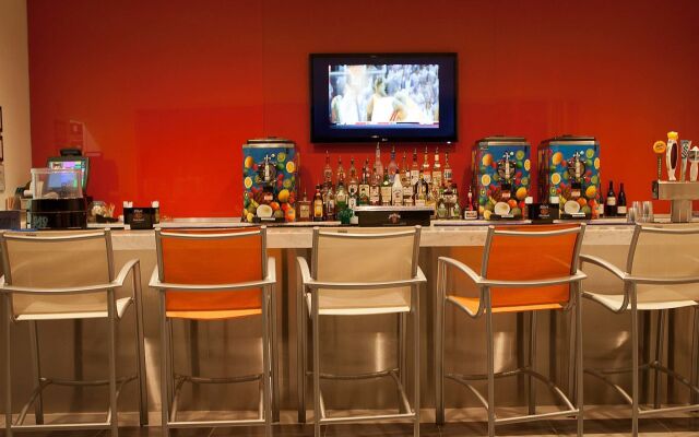 Courtyard by Marriott Galveston Island