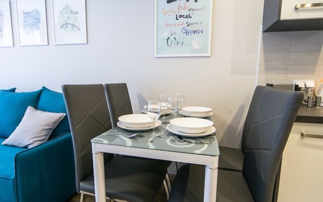 Flower Residence by Friendhouse Apartments