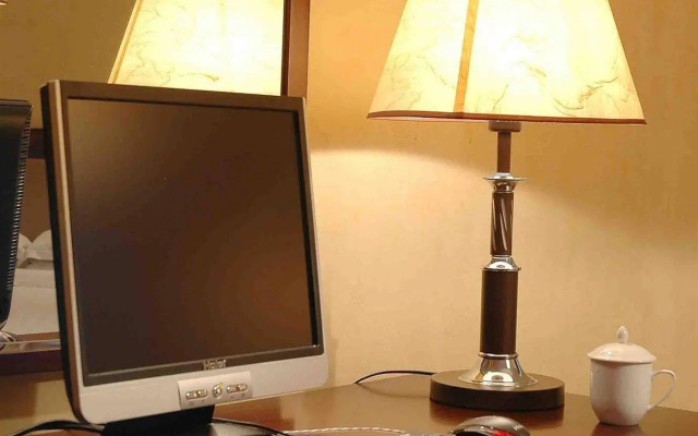 Lifu Hotel Guangzhou Tianhe Park Huangpu Avenue Rundu Branch