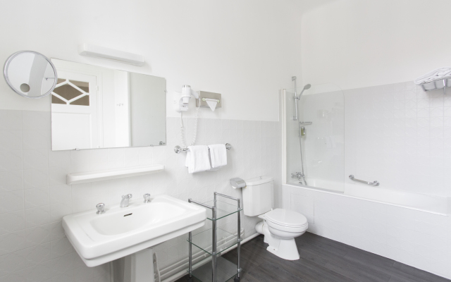 Mercure Bayonne Centre Le Grand Hotel
