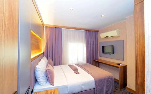 Seres Hotel Old City
