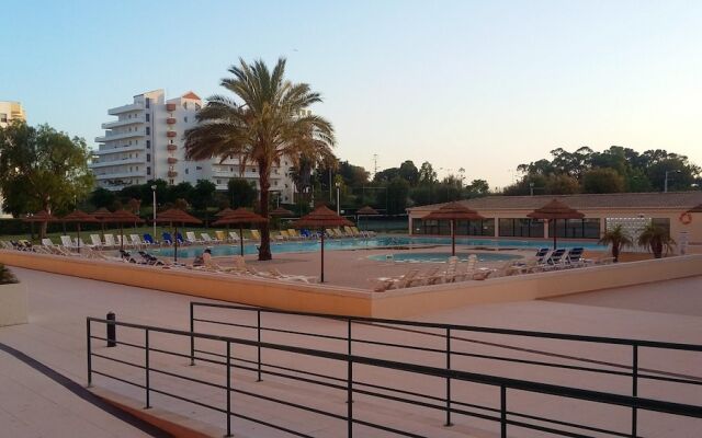 Apartment with 2 Bedrooms in Portimão, with Wonderful Sea View, Shared Pool, Enclosed Garden - 150 M From the Beach