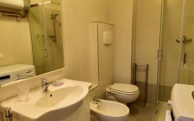 Meneghini Bilocale Centrale