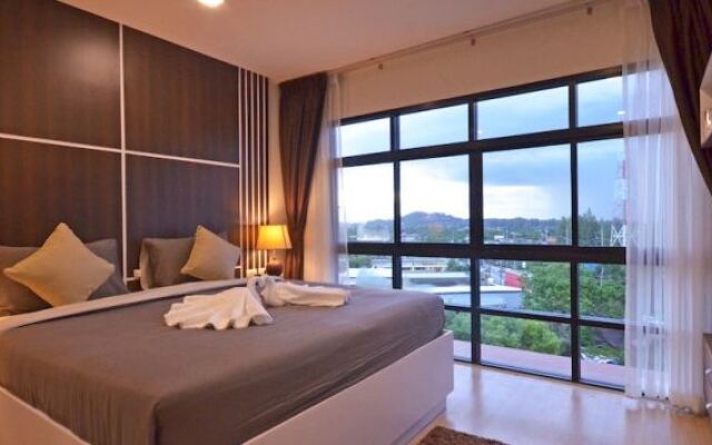 The Nice Condotel Bangtao Beach