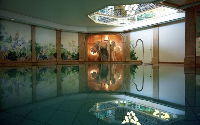 Romantik Berghotel Astenkrone