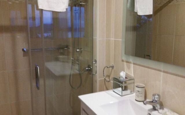 Waterview Gardens B&B