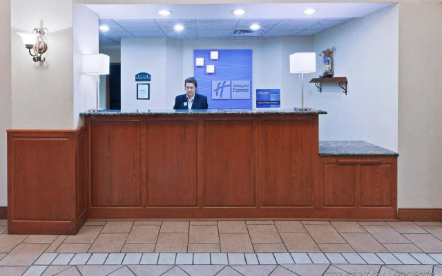 Holiday Inn Express & Suites Vinita by IHG