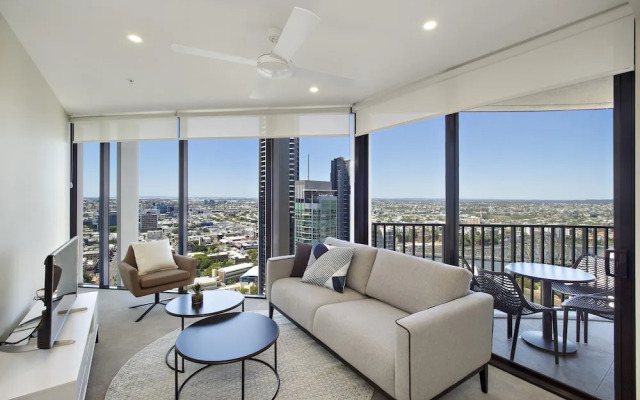 Spire Residences by CLLIX