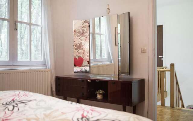 Westmalle Forest Garden Home