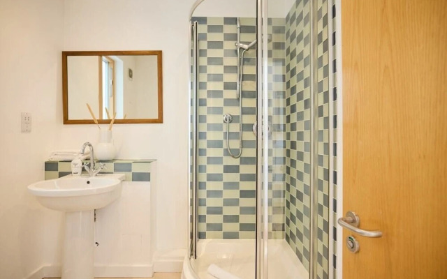 The Putney Wonder - Dazzling 3bdr Flat With Garden