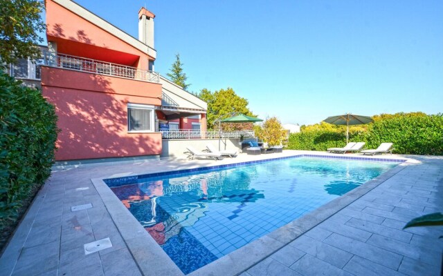 Beautiful Home in Rovinjsko Selo With Outdoor Swimming Pool, Wifi and 3 Bedrooms