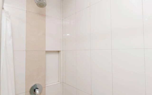 库塔赛缇阿布提禅室酒店(Zen Rooms Kuta Setiabudi)