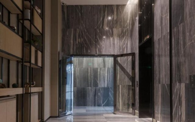 Sonmei Crystal Hotel
