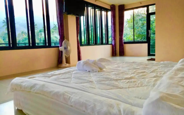 Lace House Homestay