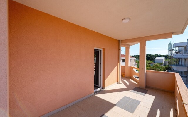 Bonvie Apartments in Center B7