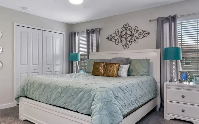 3083 Awesome 4BD Fantastic Club House