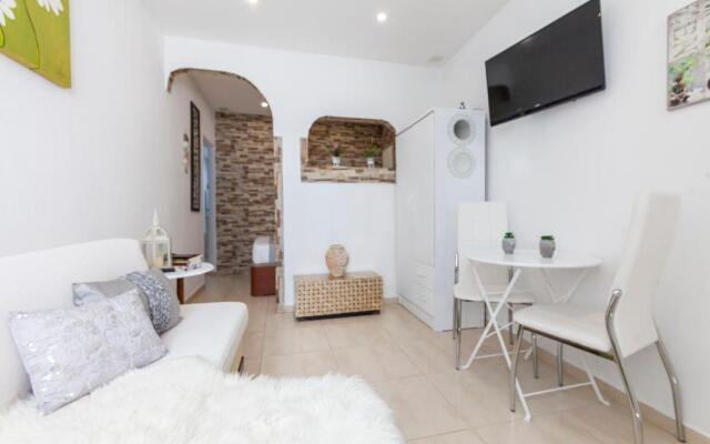 A40 - Castle Arch Studio