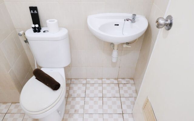 Cozy Stay Studio At Puncak Permai Apartment