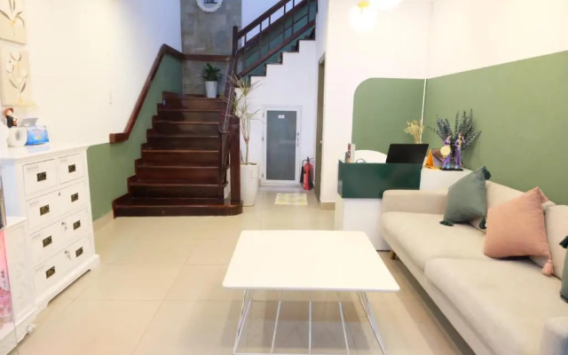 The Arrivals Home-District 3-10stars-SG center