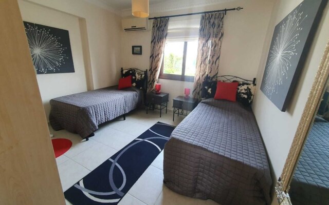 Carrington Sea Magic 2 bed Plus 2 Apartment