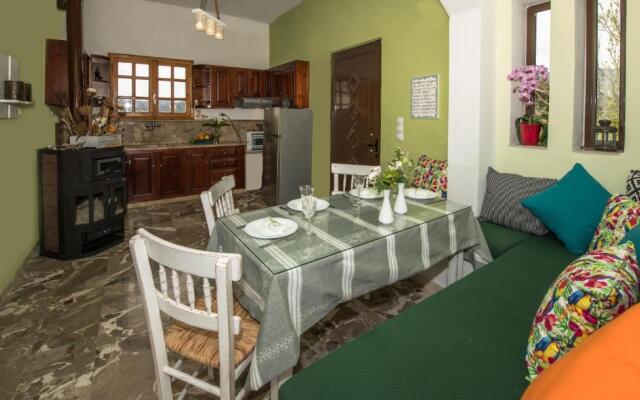 House with view in Kissamos