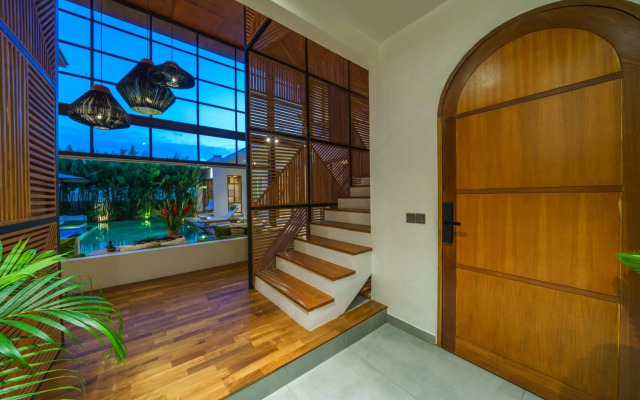 Villa Mango 3 - Amazing 4-bdr Villa in Berawa ! PERFECT LOCATION !