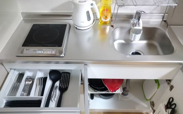 Issyuku Higashiueno Hotel